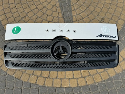 MASKA ATRAPA GRILL MERCEDES ATEGO III E6