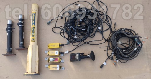 Trimble CB450 - system sterowania niwelator 3D GPS