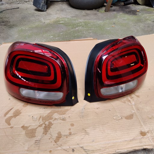 CITROEN C3 III LAMPA PRAWY TYŁ
