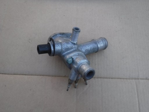 PODGRZEWACZ WODY VW AUDI SKODA 028121145B 038121133A
