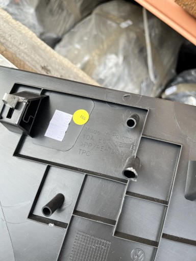OSŁONA POSZYCIE SŁUPKA C LEWA VW ID.3 ID3 10A867287E