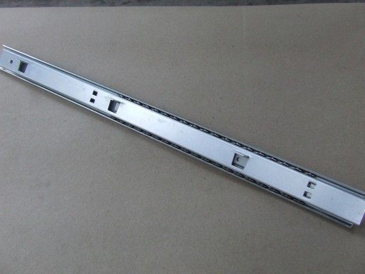 Prowadnica kulkowa L-505 x 35 mm