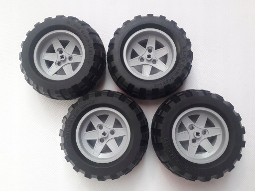 LEGO Technic Duże Koła 4 x 44772 + 4 x 54120