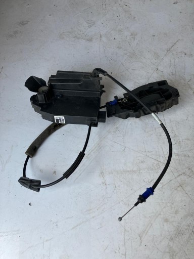 ZAMEK DRZWI LEWY PRZÓD C4 PICASSO II 9805635580