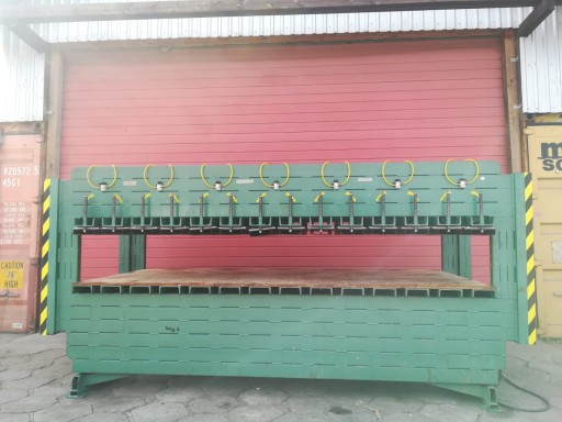 Prasa Tech-Fa 300