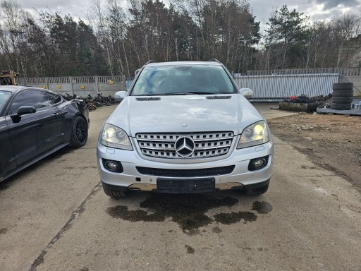 MERCEDES ML W164 SZYBA PRZEDNIA CZOŁOWA ORG 07 R