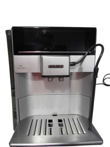 Automatyczny ekspres ciśnieniowy Siemens 1500 W EQ6 S300