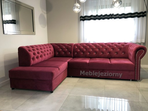 Narożnik Chesterfield z funkcją spania, pojemnik