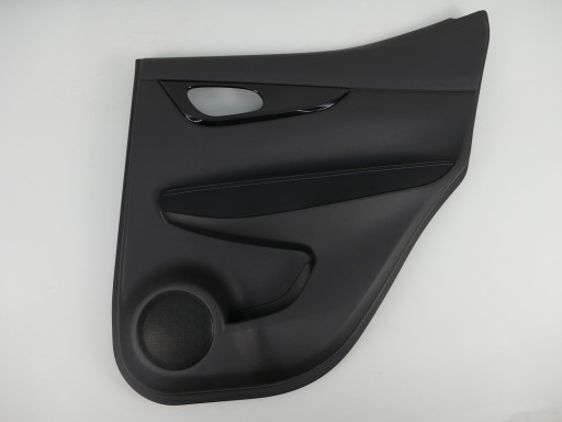 NISSAN QASHQAI J11 LIFT BOCZEK DRZWI PRAWY TYŁ 21r