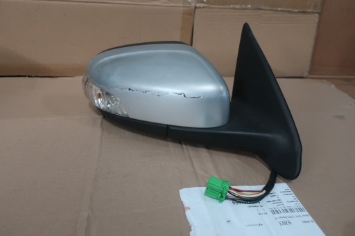 VOLVO V70 S60 LIFT 05- LUSTERKO PRAWE 12 PIN EUR