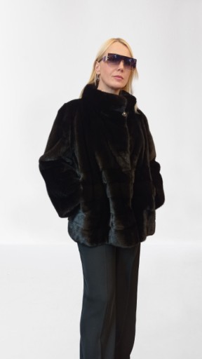 Kurtka grzbiety norcze mink famele black.