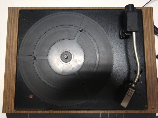 Gramofon Emanuel G-902 fs