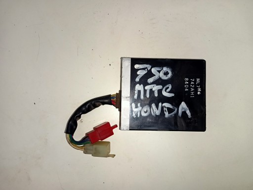 Moduł sterownik Honda VFR 750 88-89 ML7M 742AH1