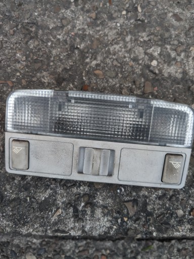 Lampka oświetlenie kabiny Audi A4 B5 a3 8D0947111