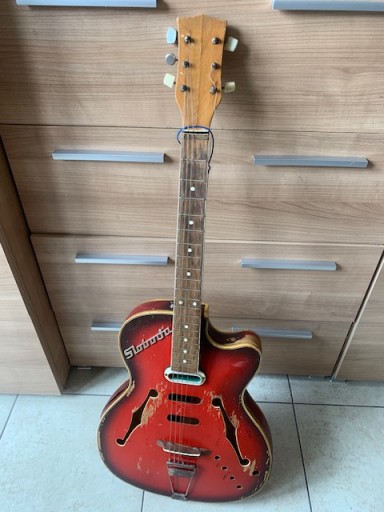 Gitara retro Stara zabytkowa gitara DEFIL oldschool bez bebechów uszkodzona