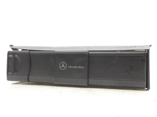 ZMIENIARKA PŁYT CD Z MAGAZYNKIEM MERCEDES CLK A209 W209 A2038703389