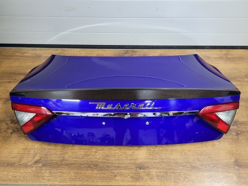 MASERATI GRANTURISMO KLAPA TYLNA KOMPLETNA STRADALE