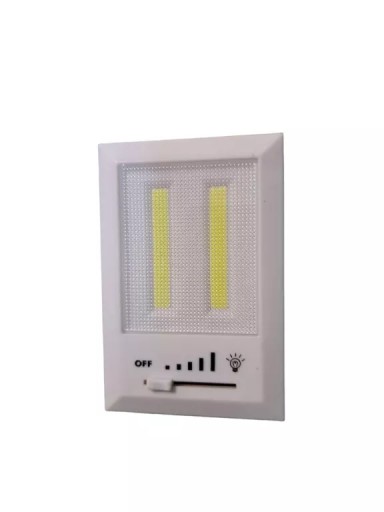 LAMPKA LED 4 X AAA POLECAMY