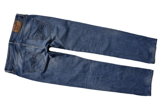 JEANSY DIESEL LARKEE REGULAR 32/34 p 88