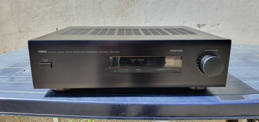 Wzmacniacz Yamaha DSP-E1000