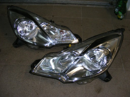 CITROEN C3 II DS3 REFLEKTOR LAMPA PRZEDNIA 10-16R