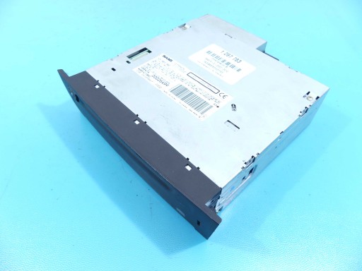 ZMIENIARKA CD SAAB 9-3 II 12799474 02-07