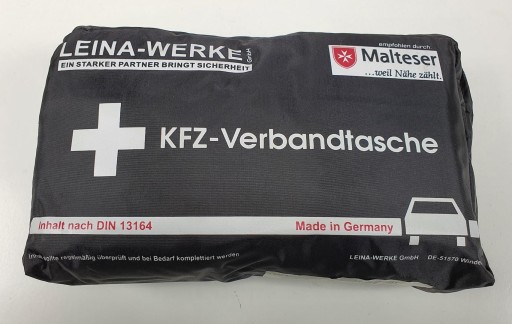 APTECZKA PIERWSZEJ POMOCY UNIWERSALNA