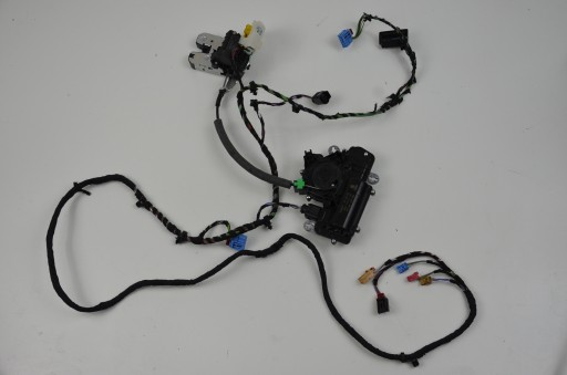 VW PASSAT B8 FL ZAMEK DOCIĄG KLAPY TYŁ 3G0827506F 3G0827887B