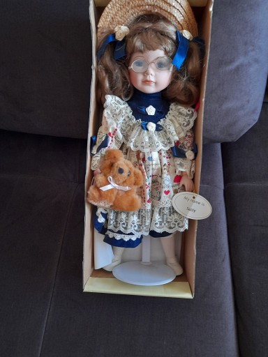 PORCELANOWA LALKA LEONARDO
