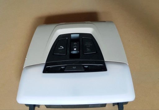 LAMPKA PODSUFITKI BMW X1 F48 6999354 TX0497 Oświetlenie NOWA Oryginał