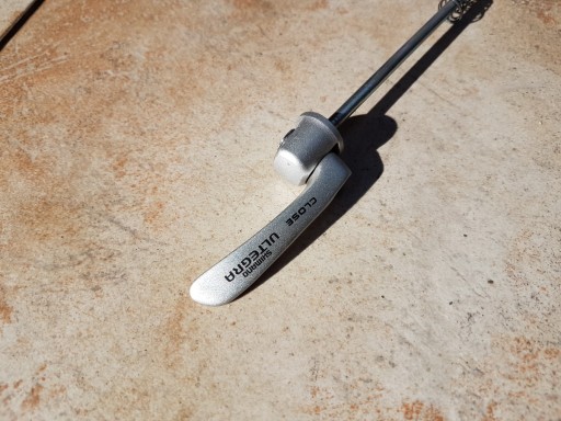 zacisk Shimano ULTEGRA, na koło szosowe tył, stan SUPER !!!