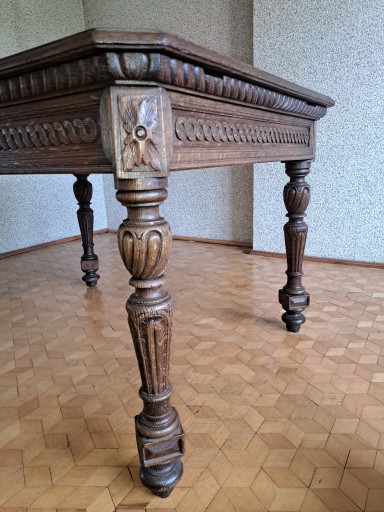 Piękny stół dębowy eklektyk