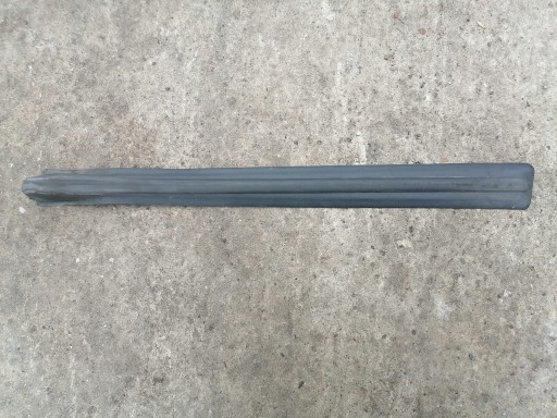 USZCZELKA SŁUPKA PRAWA OPEL ZAFIRA A 009132665