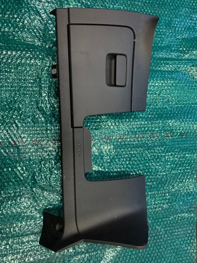 Volkswagen 5G1858367C SCHOWEK BEZPIECZNIKÓW