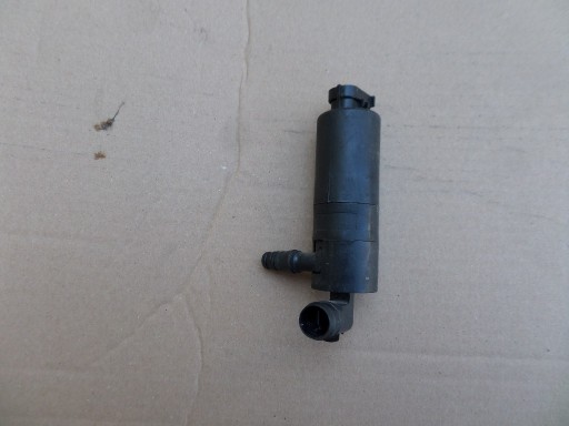 Pompka spryskiwaczy Xenon lamp Toyota Avensis yari