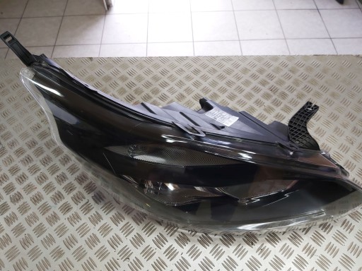 LAMPA PRAWA PRZEDNIA FORD CUSTOM 2012R->