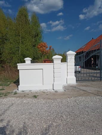 OGRODZENIA DWORKOWE /Stylowe/KUTE