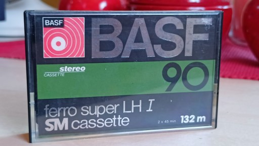 Kaseta magnetofonowa BASF FERRO SUPER LH I