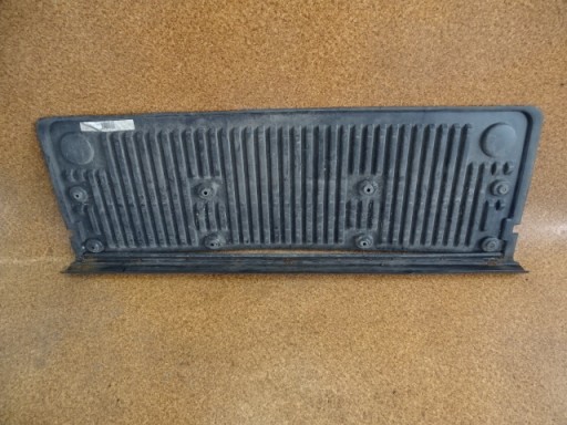TOYOTA HILUX 07r PLASTIK OSŁONA BURTY KLAPY