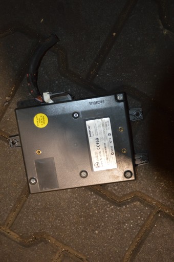 VW Passat B6 Moduł Bluetooth 3C0035729E