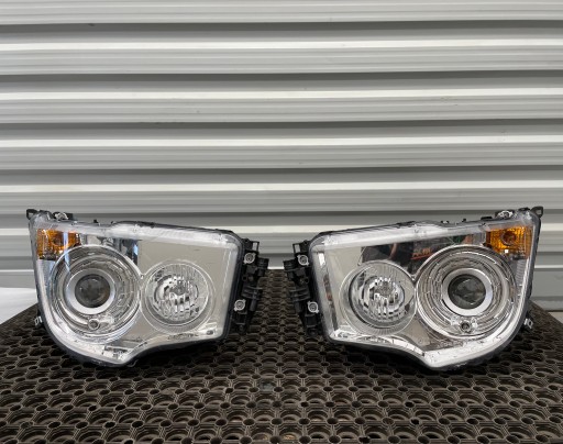 REFLEKTOR LAMPA BI XENON ACTROS CLASSIC MP4 ANTOS