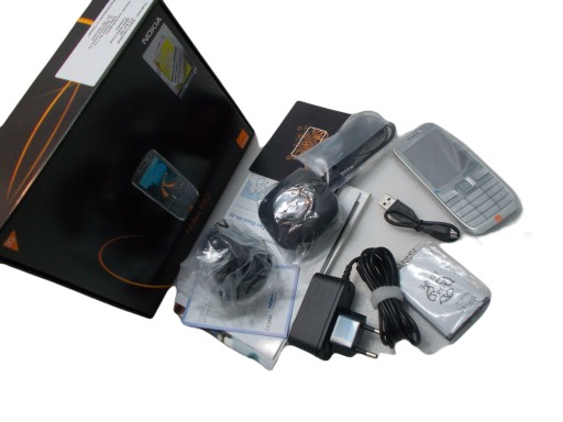 100% ORYG. NOWA NOKIA E52 DYSTR PL. NIEODNAWIANA NIEPODRABIANA