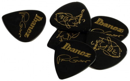 Kostka Gitarowa - Ibanez B1000PG-BK