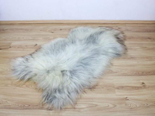 Skóra owcza dekoracyjna ISLAND 135-145 cm