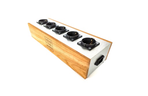 Listwa sieciowa Solid Core Audio Purist PRO