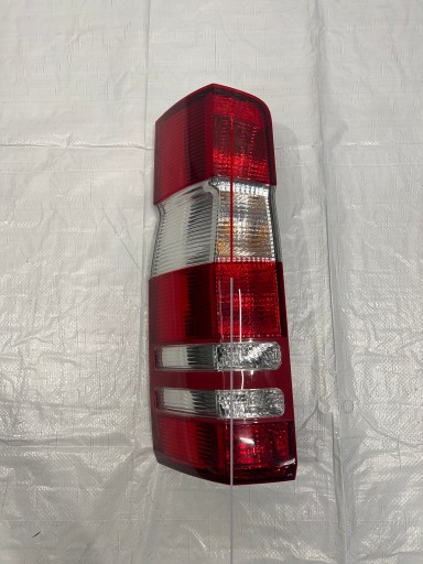 MERCEDES SPRINTER A906 LAMPA TYLNA LEWA