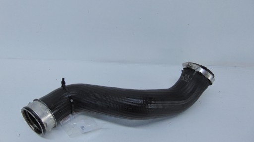 | AUDI A4 B7 TDI PRZEWÓD INTERCOOLERA 8E0145737F