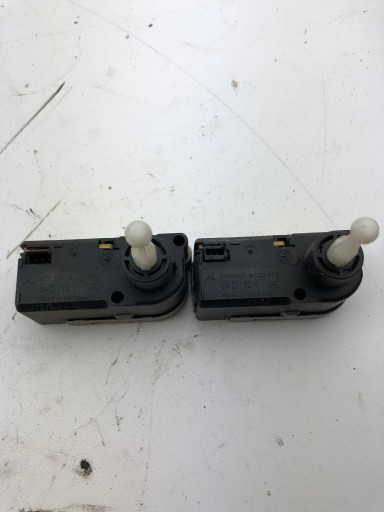FORD MONDEO SILNICZEK REGULACJI LAMPY 0307853310
