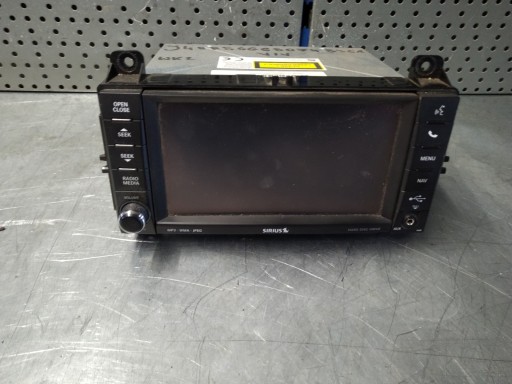 GRAND CHEROKEE WK2 11-13R RADIO NAVI FABRYCZNE