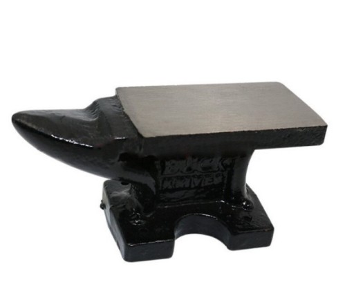 KOWADŁO WARSZTATOWE MAŁE ŻELIWNE DLA MAJSTERKOWICZA 132x47mm 900g